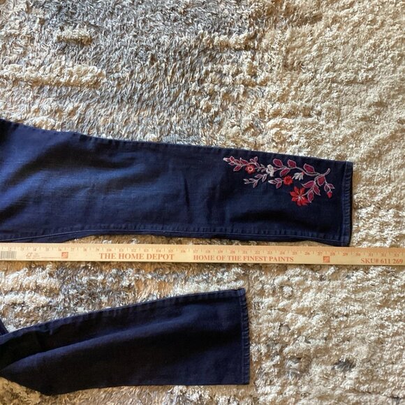 Susan Graver Jeans Dark Wash Floral Embroidered Blue Denim Boho Women’s Size 12 - Picture 8 of 8
